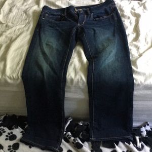 Artist crop blue jeans